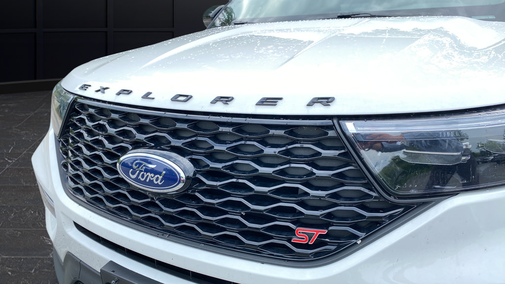 Certified 2023 Ford Explorer ST w/ Equipment Group 401A AWD/4WD image 46