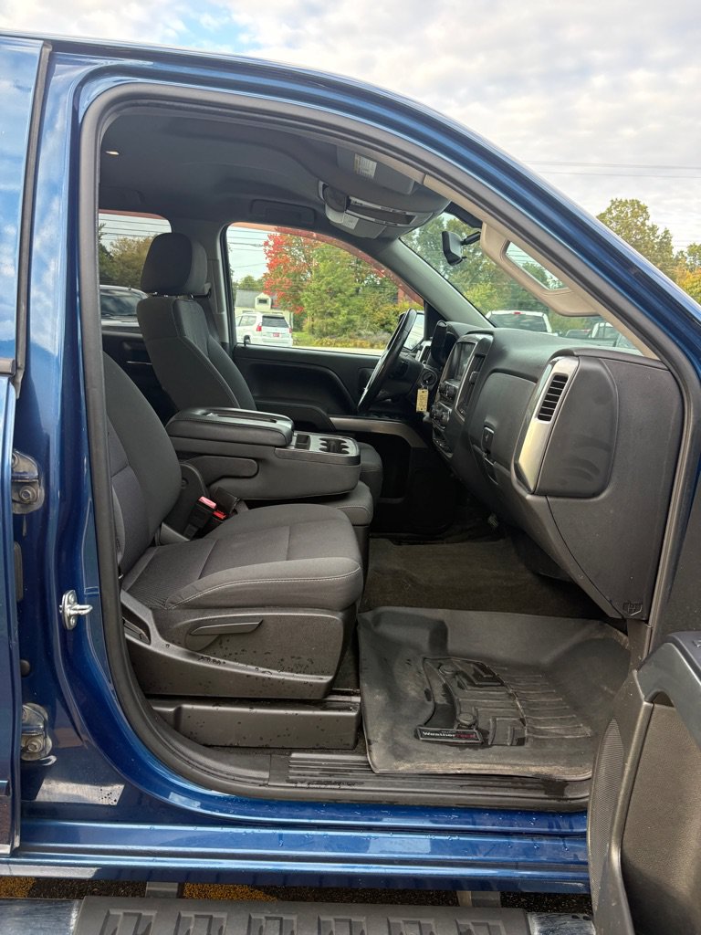 Used 2015 Chevrolet Silverado 1500 LT w/ All Star Edition AWD/4WD image 11