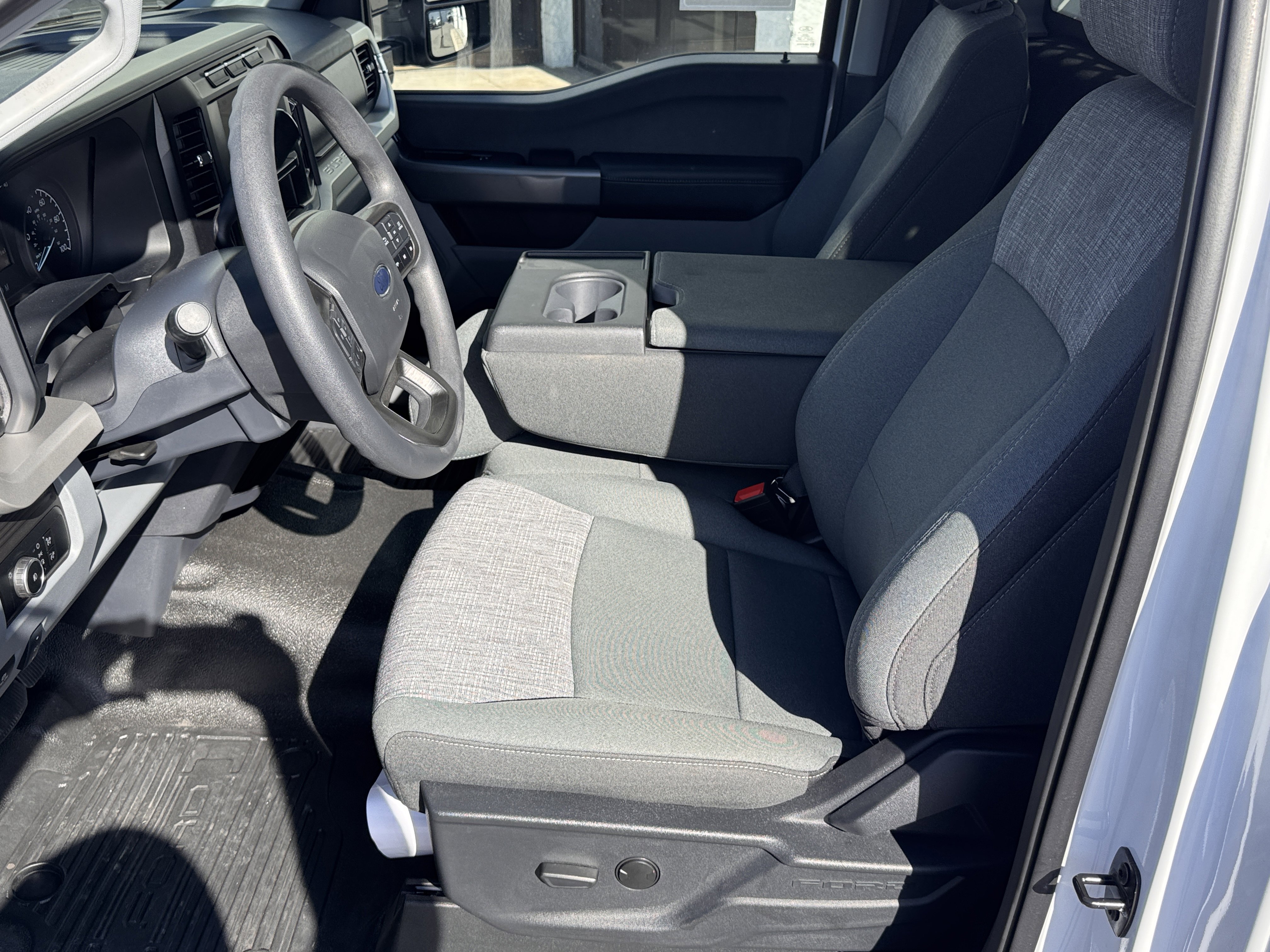 Used 2024 Ford F350 XLT w/ XLT Value Package image 13