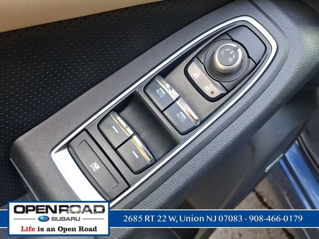 Used 2022 Subaru Ascent Limited w/ Technology Package AWD/4WD image 27
