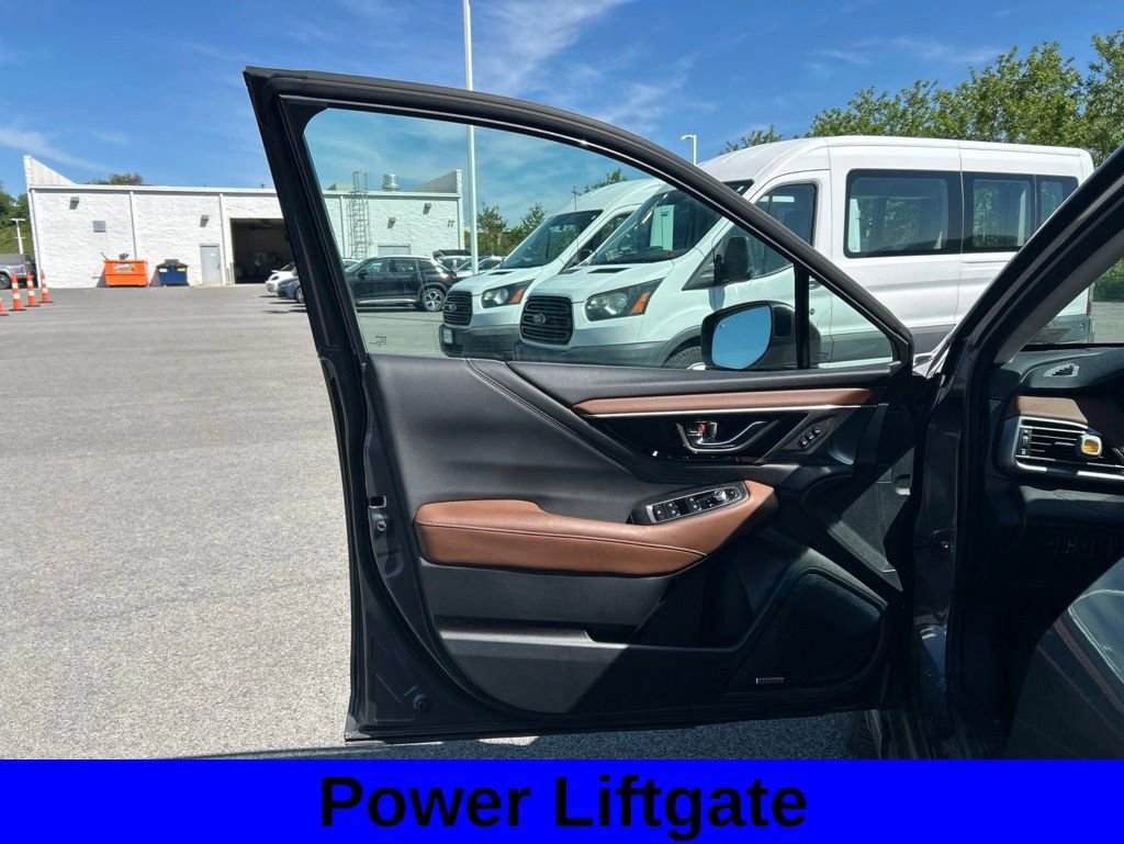 Used 2020 Subaru Outback Touring w/ Popular Package #2 AWD/4WD image 13