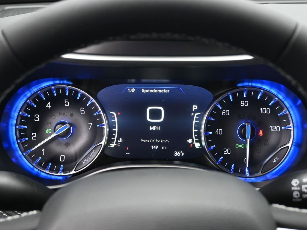 New 2026 Chrysler Pacifica Select AWD/4WD image 9