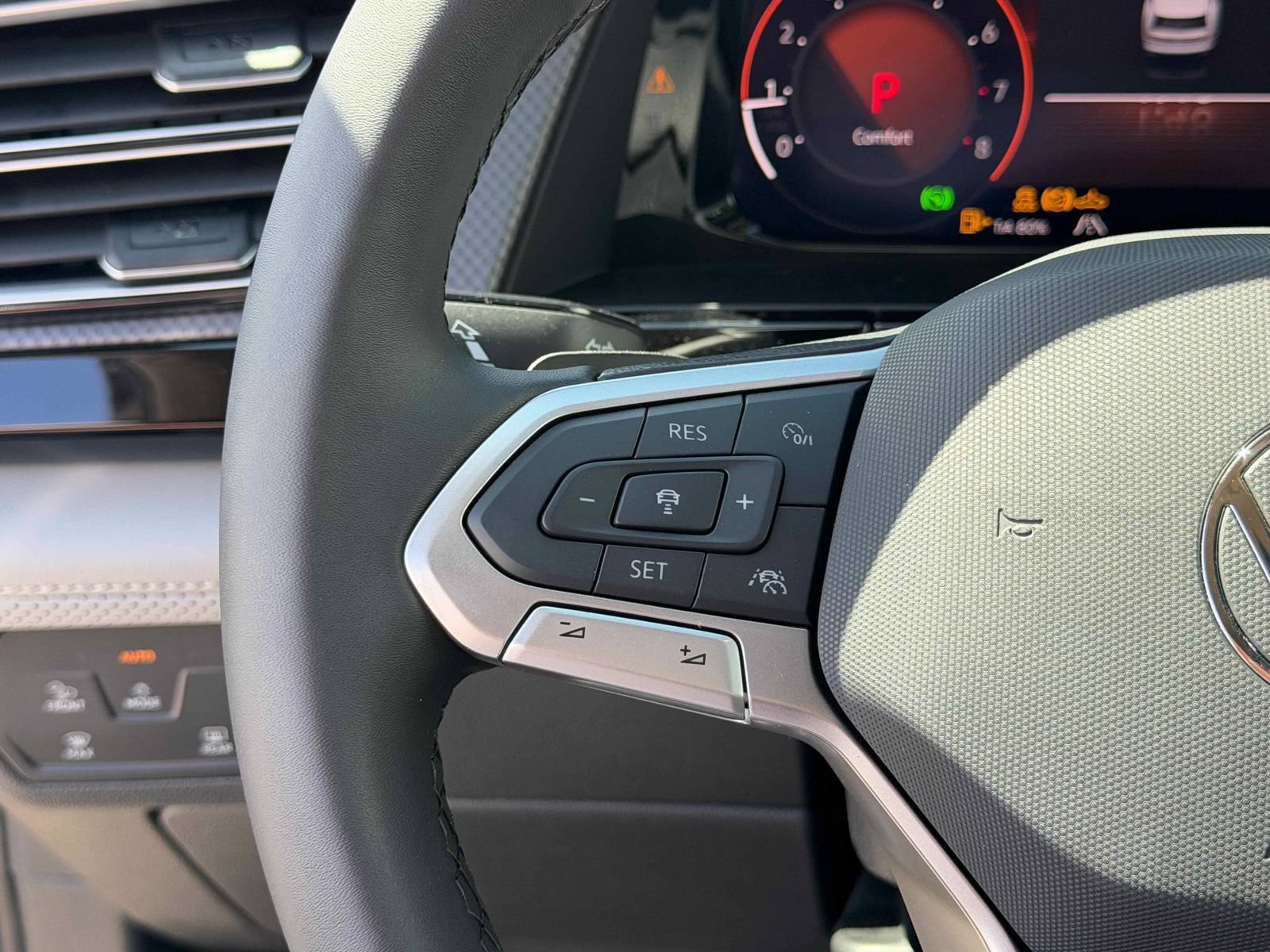 New 2026 Volkswagen Atlas Peak Edition AWD/4WD image 16