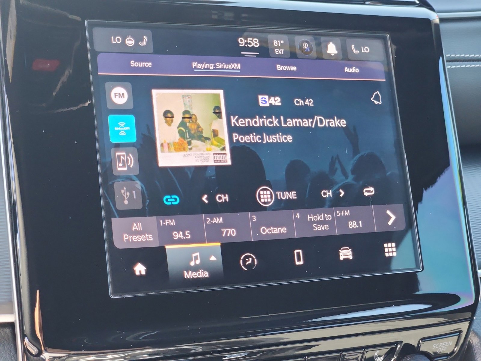 New 2025 Jeep Grand Cherokee L Altitude image 28