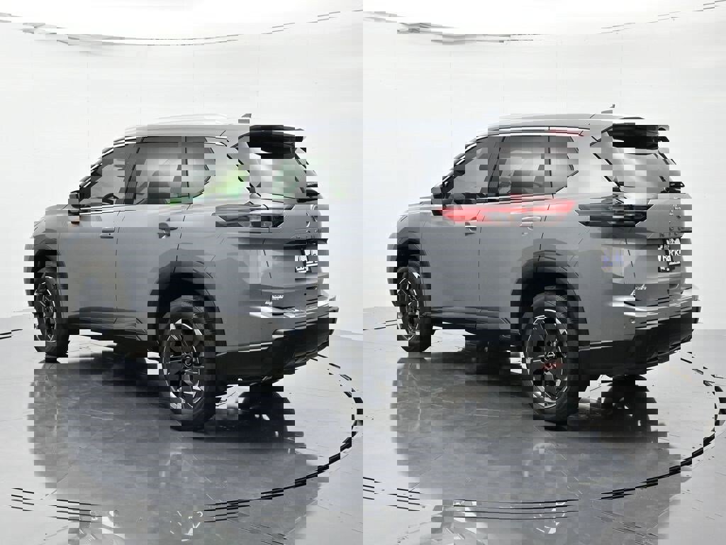 New 2026 Nissan Rogue SV w/ SV Premium Package image 7