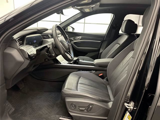 Certified 2024 Audi Q8 e-tron Premium Plus w/ Premium Plus Package AWD/4WD image 12
