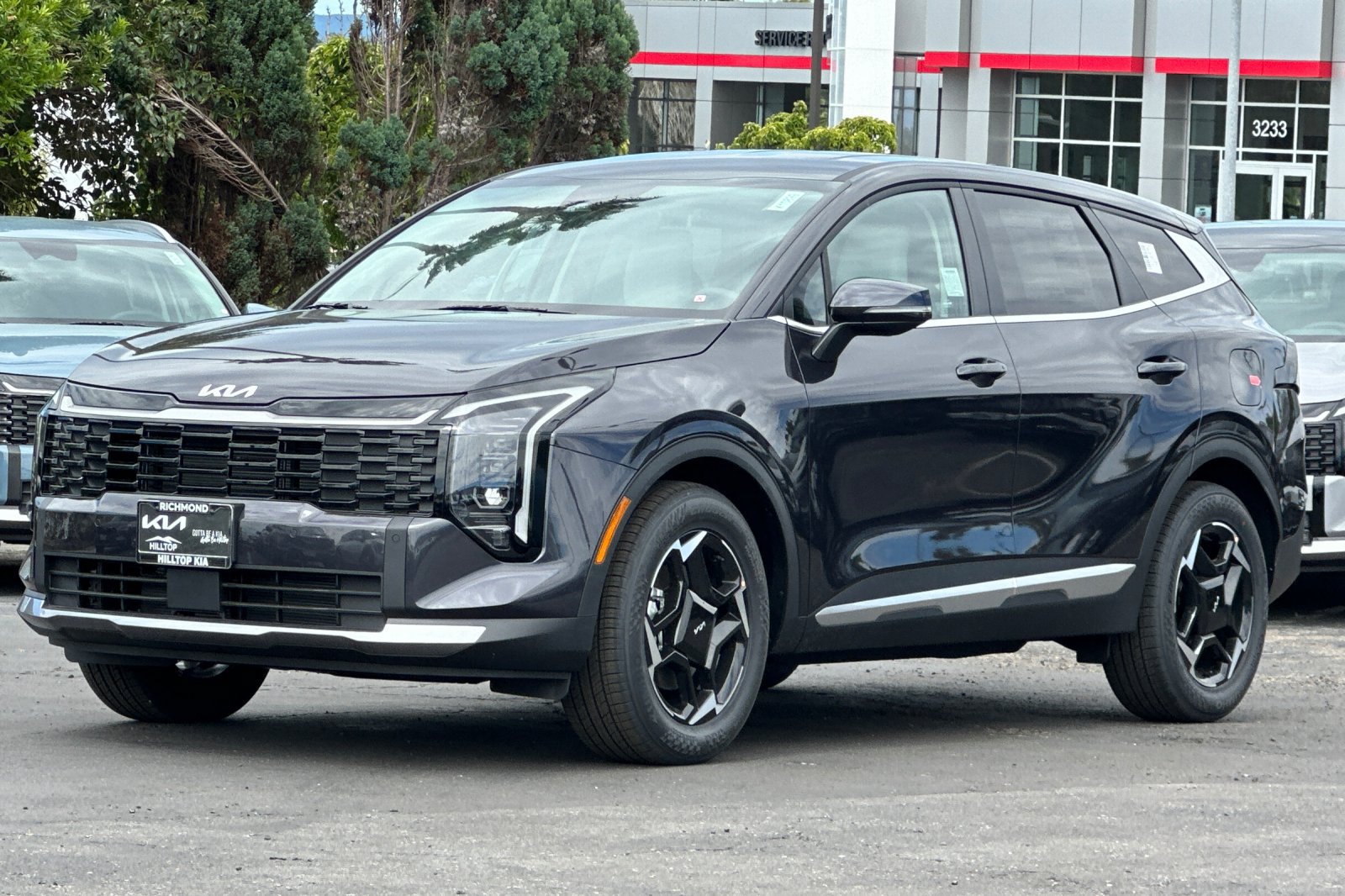 New 2026 Kia Sportage EX FWD image 8