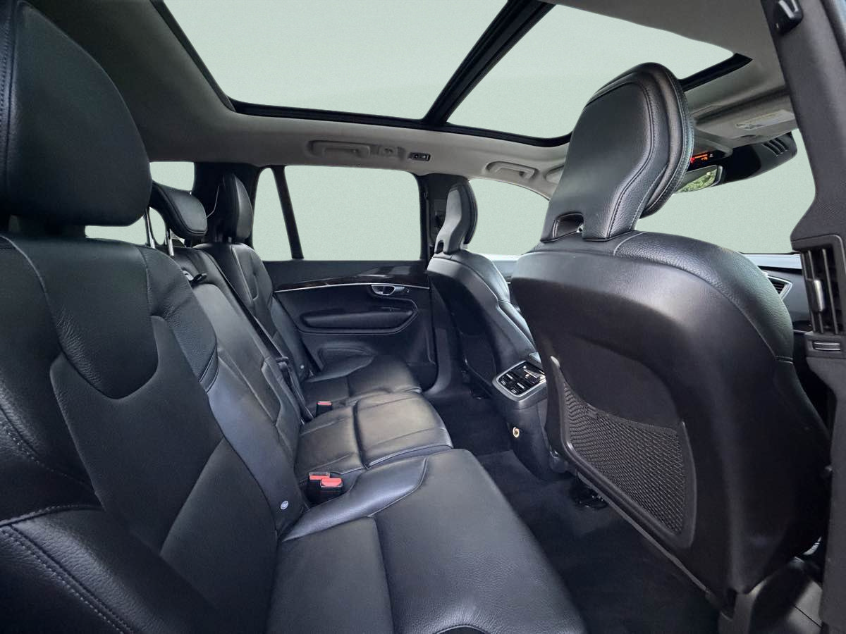 Used 2019 Volvo XC90 T6 Momentum w/ Protection Package Premier AWD/4WD image 19