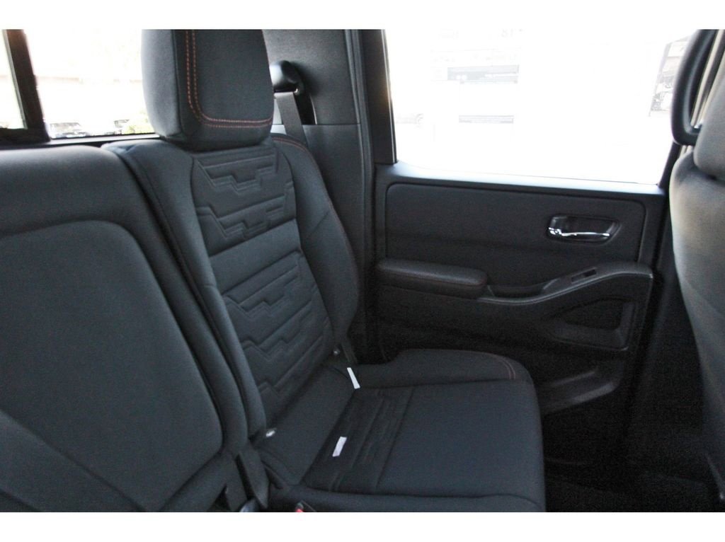 New 2025 Nissan Frontier PRO-4X w/ Interior Protection Package AWD/4WD image 10