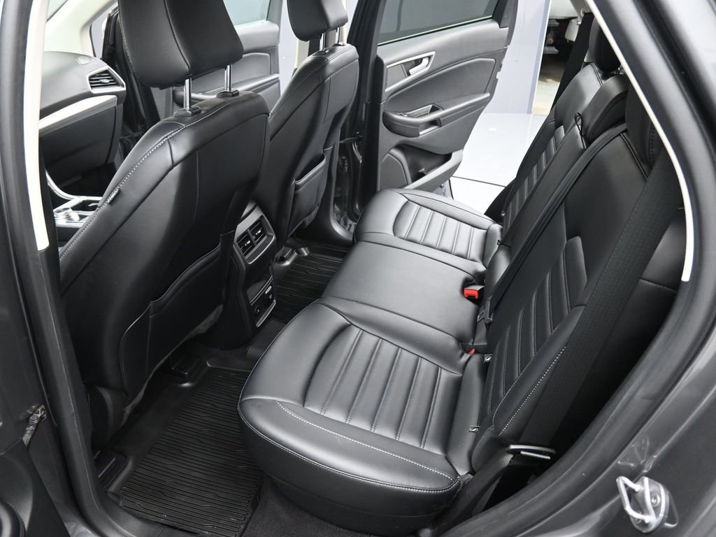 Used 2022 Ford Edge SEL w/ Convenience Package image 26