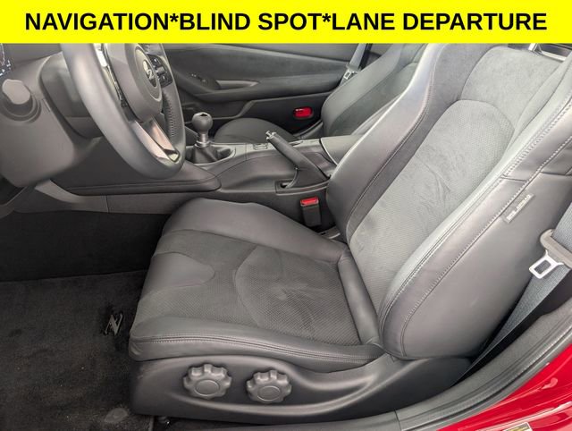 Used 2025 Nissan Z Performance w/ Floor Mat Package RWD image 12