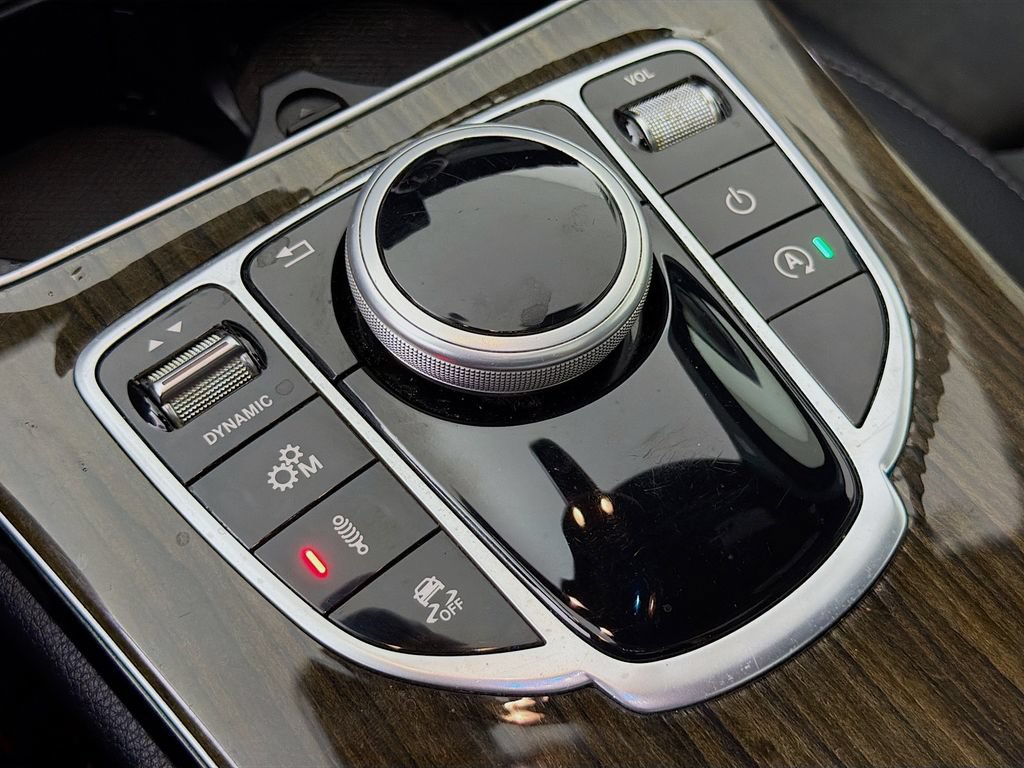 Used 2017 Mercedes-Benz C 63 AMG Sedan image 32
