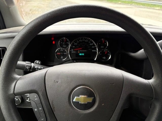 Used 2025 Chevrolet Express 2500 w/ Driver Convenience Package RWD image 19