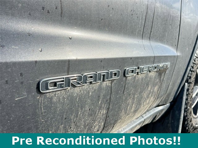 Used 2019 Jeep Grand Cherokee Limited image 32