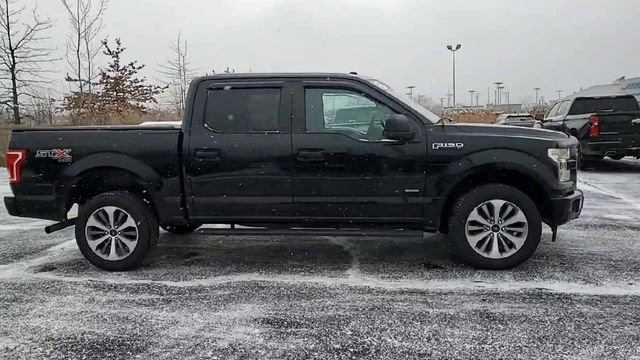 Used 2017 Ford F150 XL w/ Equipment Group 101A Mid image 9