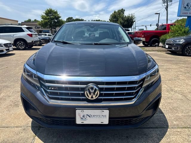 Used 2020 Volkswagen Passat 2.0T R-Line FWD image 2