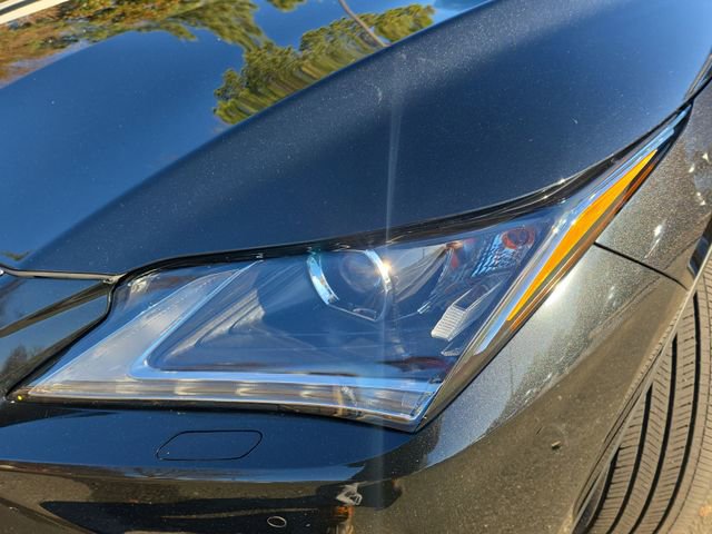 Used 2019 Lexus RX 450h AWD image 48