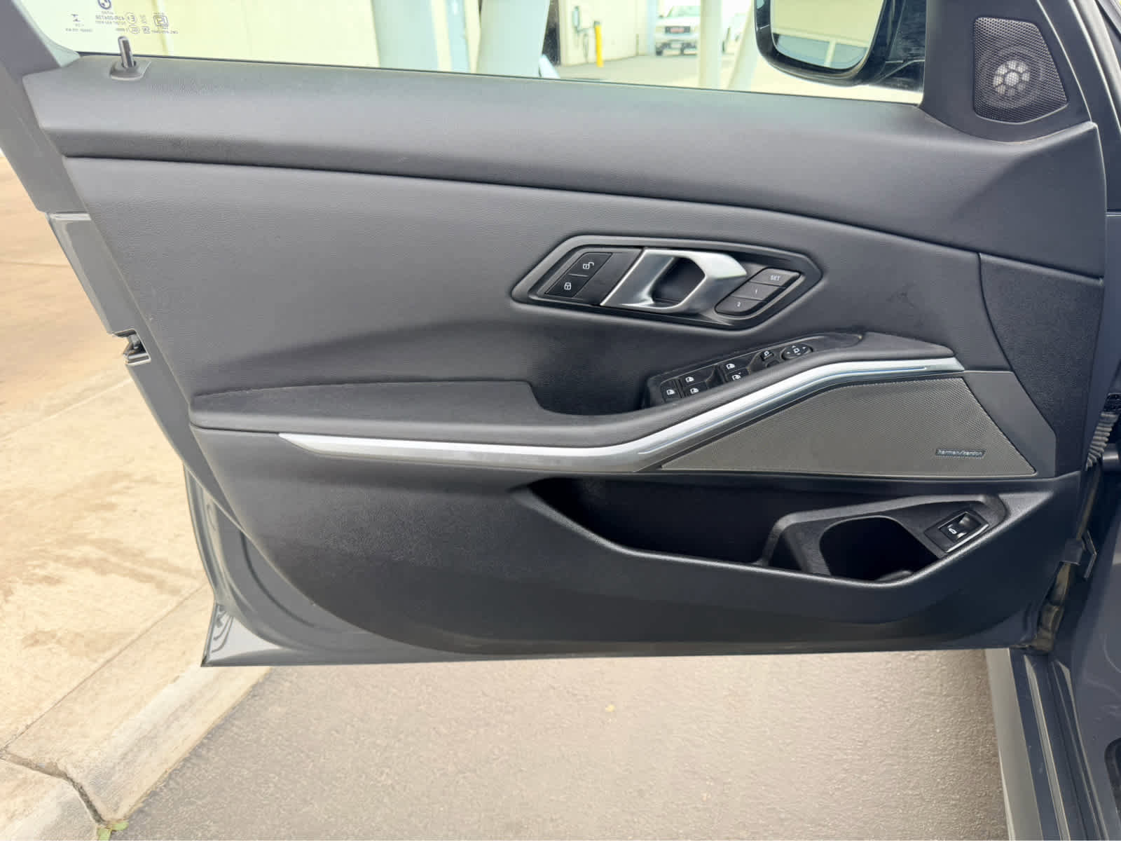 Used 2024 BMW 330i Sedan w/ M Sport Package image 12