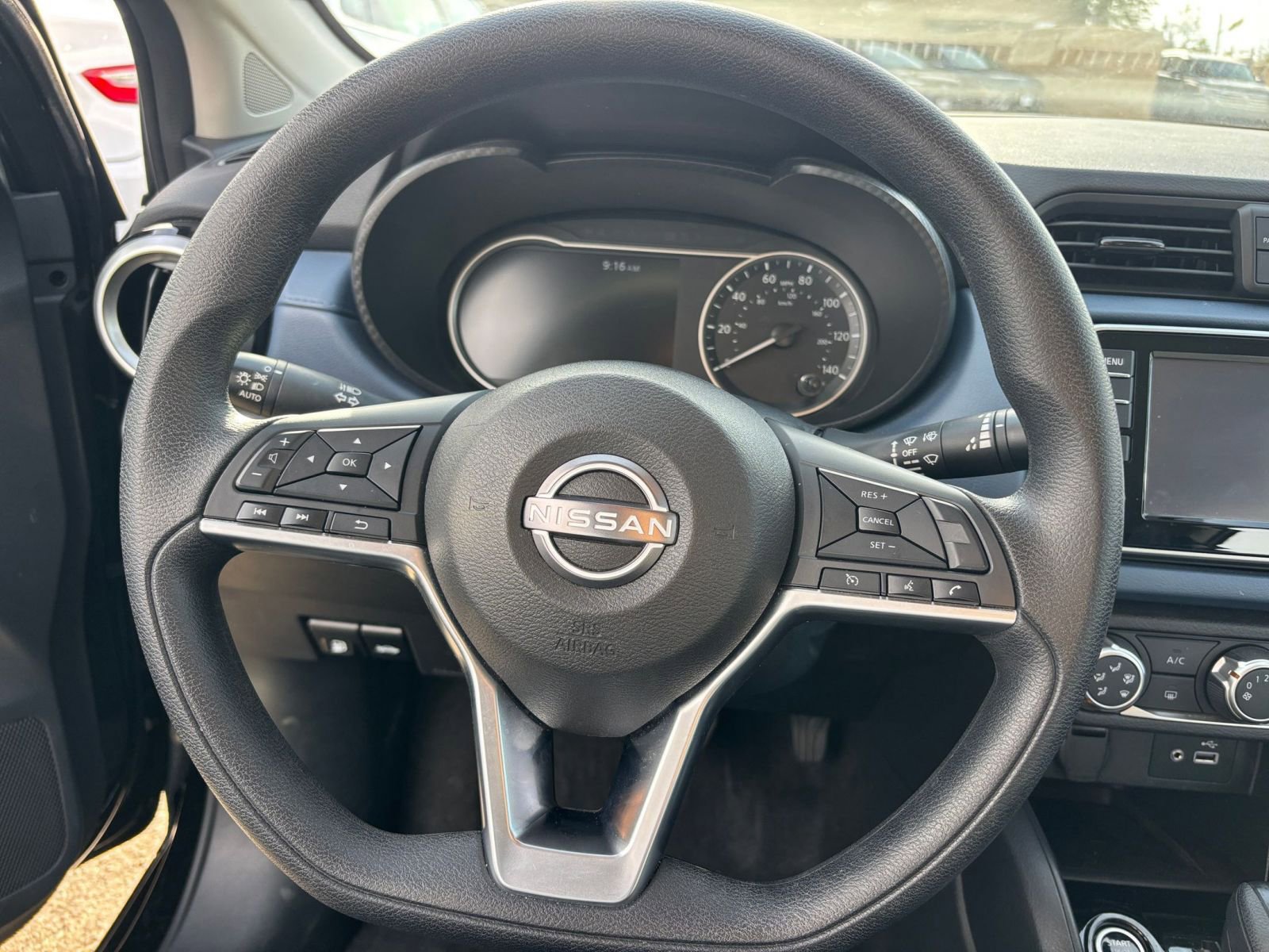 Used 2025 Nissan Versa SV image 29