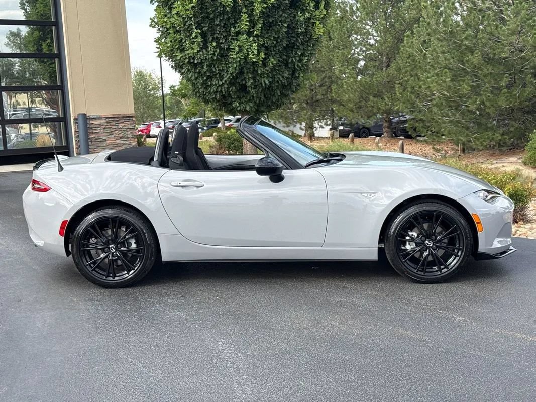 Used 2026 MAZDA MX-5 Miata Club w/ Interior Package RWD image 76