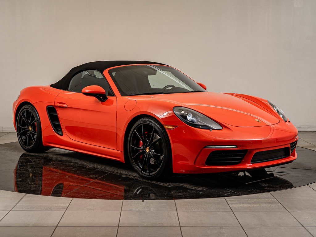Used 2017 Porsche 718 Boxster S image 10