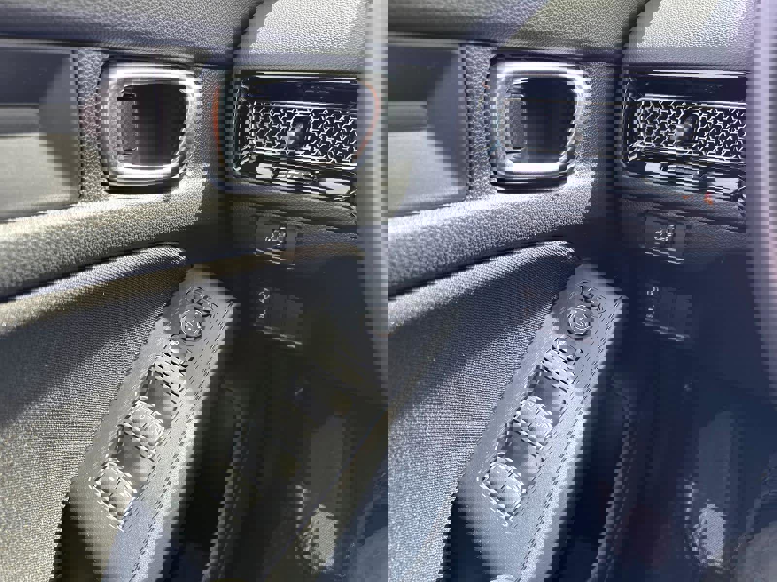 Used 2023 Honda Civic Sport image 21