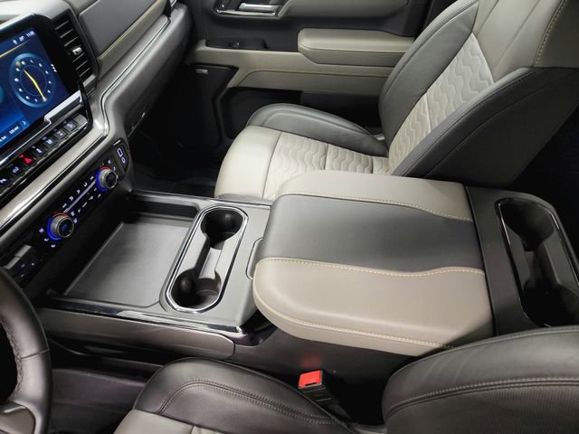 Used 2025 Chevrolet Silverado 2500 ZR2 w/ Technology Package image 22