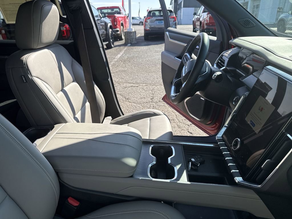 Certified 2024 GMC Acadia Elevation w/ Trailering Package image 13