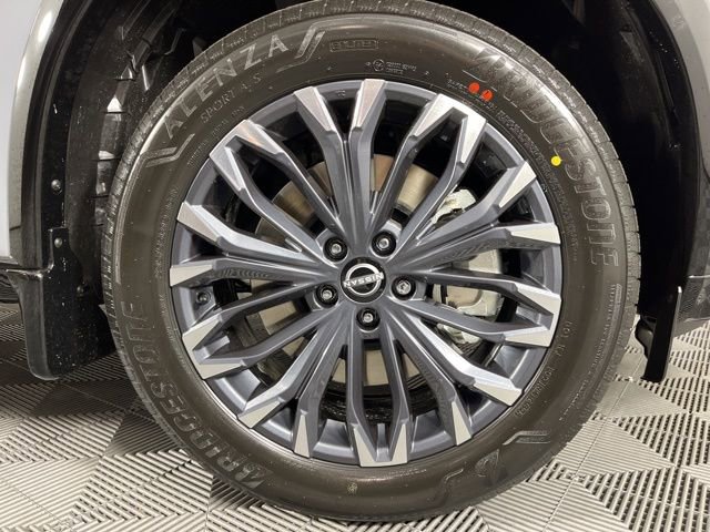 New 2026 Nissan Rogue Platinum image 14