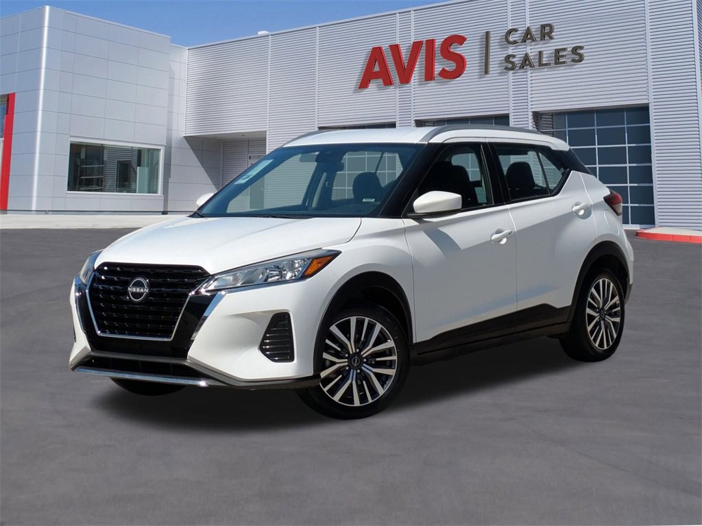 Used 2024 Nissan Kicks SV