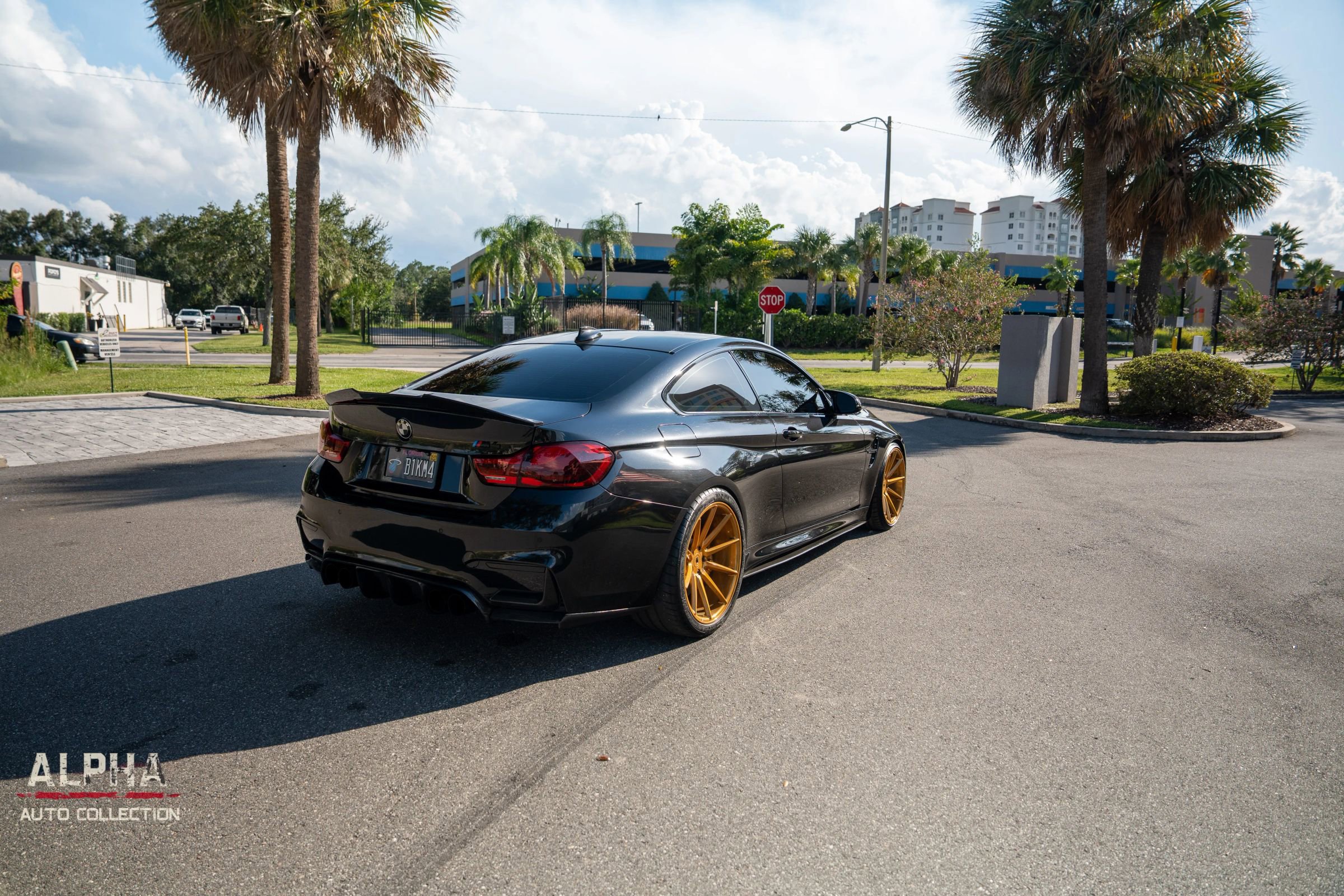 Used 2020 BMW M4 Coupe w/ Competition Package image 8