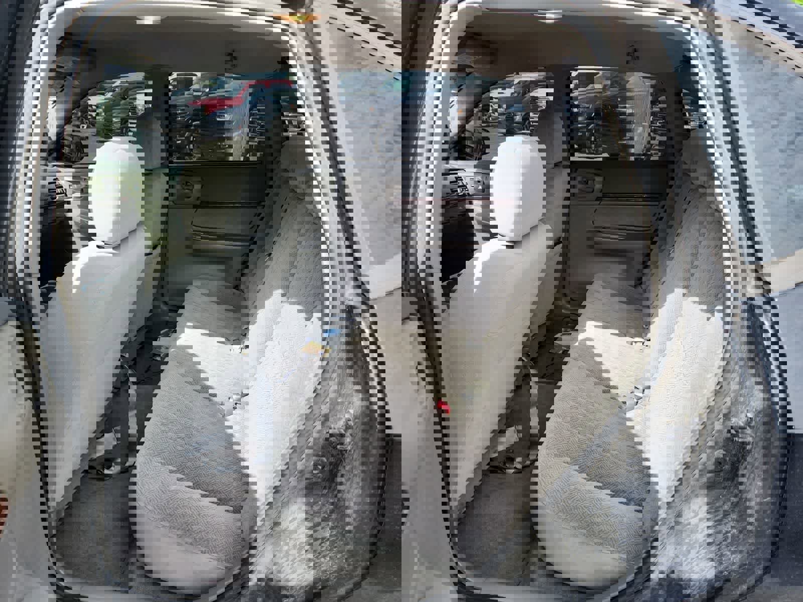 Used 2002 Chevrolet Impala image 26