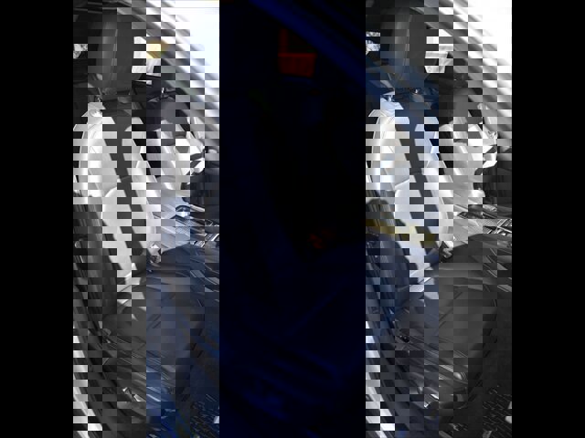 Used 2019 Jaguar F-PACE Premium image 33