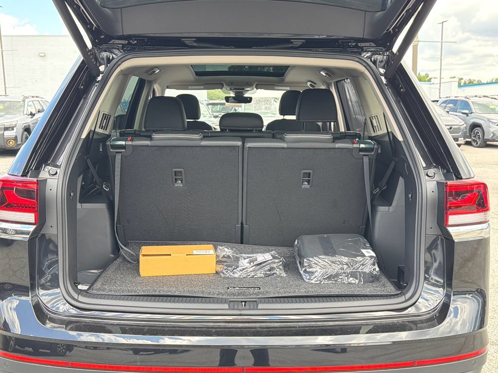 New 2026 Volkswagen Atlas SEL AWD/4WD image 16