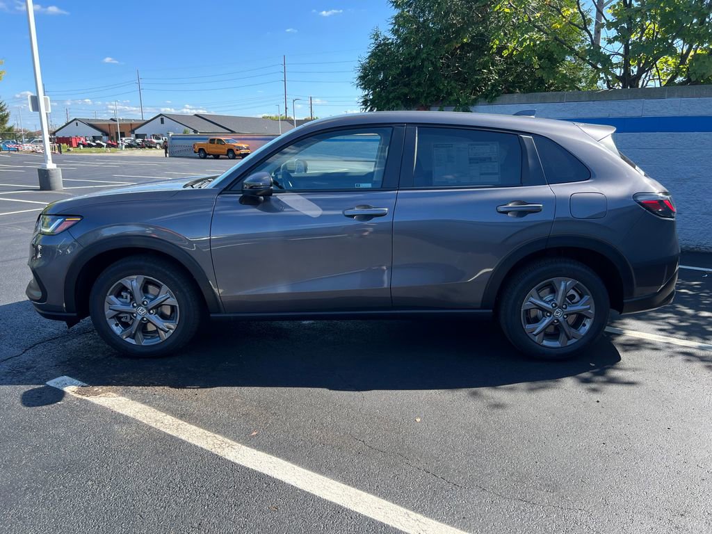 Used 2026 Honda HR-V LX image 2