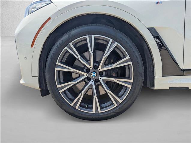 Used 2021 BMW X7 M50i AWD/4WD image 15