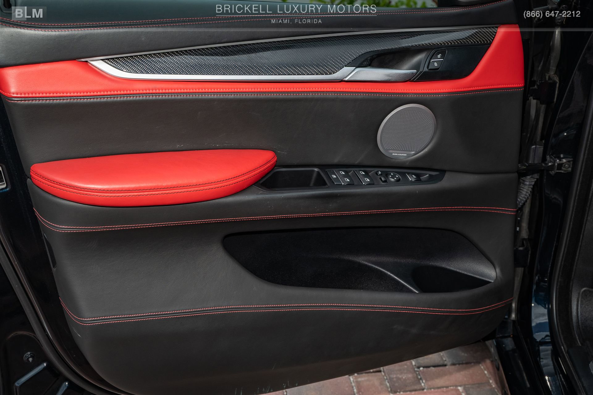 Used 2017 BMW X6 M image 18