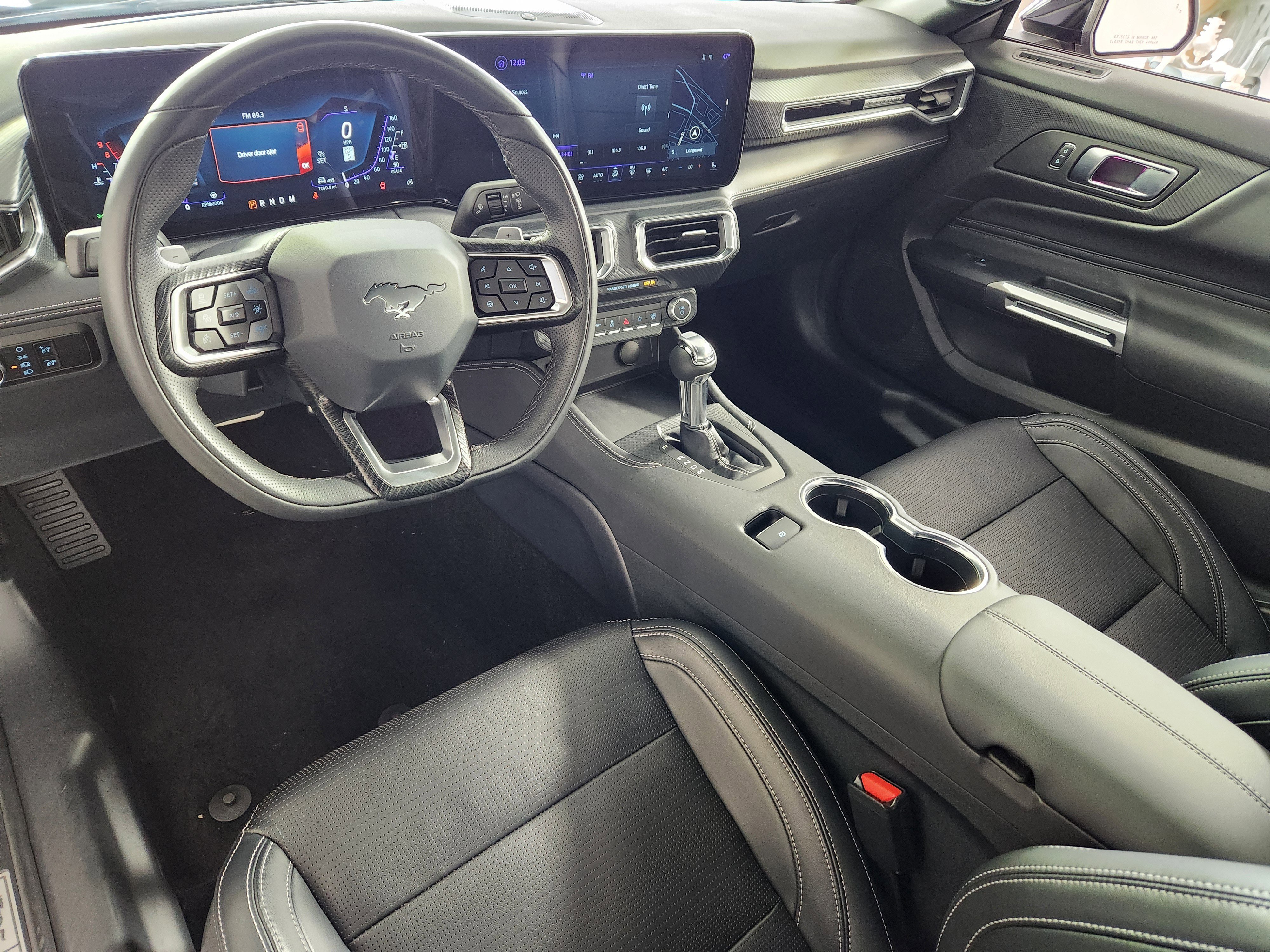 Used 2025 Ford Mustang GT Premium image 15