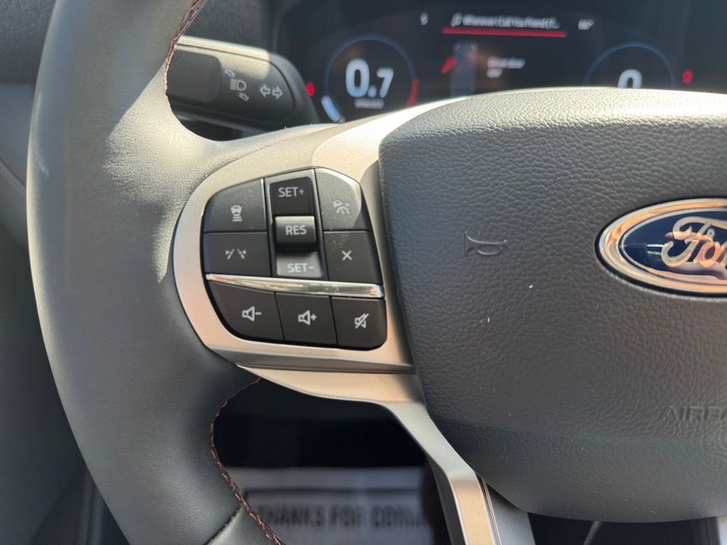 New 2026 Ford Explorer Active w/ Active Comfort Package image 28