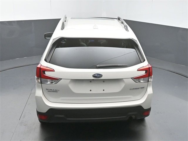 Used 2023 Subaru Forester Premium image 45