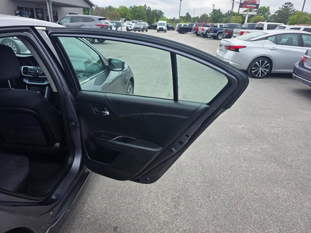 Used 2013 Honda Accord Sport image 12