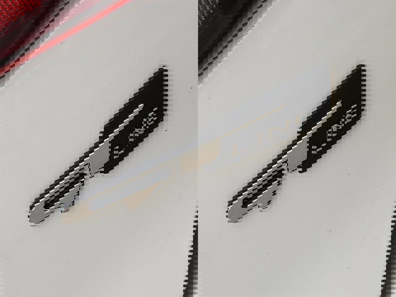 Used 2024 Kia Forte GT-Line w/ GT-Line Premium Package image 10