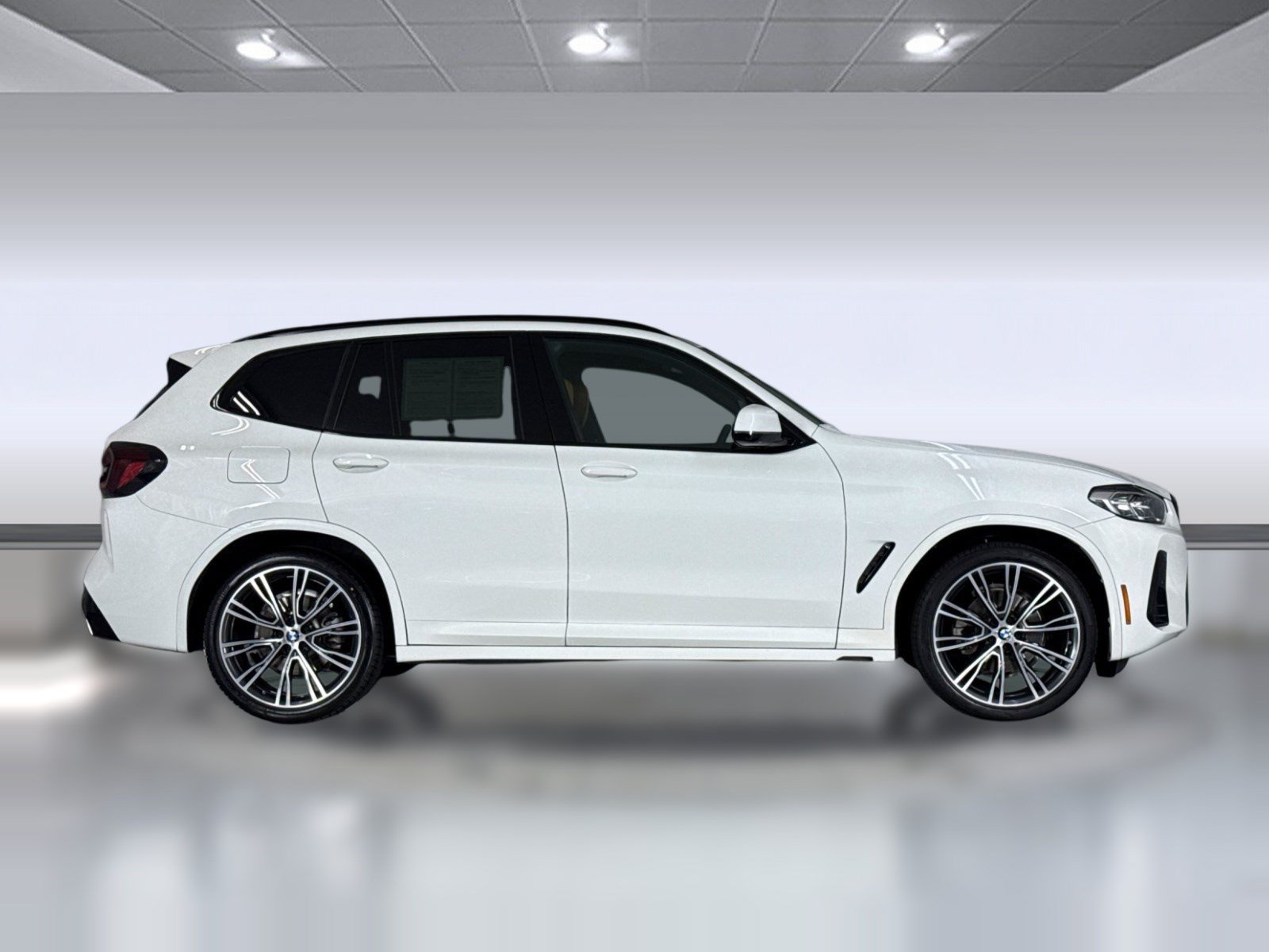 Used 2023 BMW X3 sDrive30i w/ M Sport Package RWD image 7