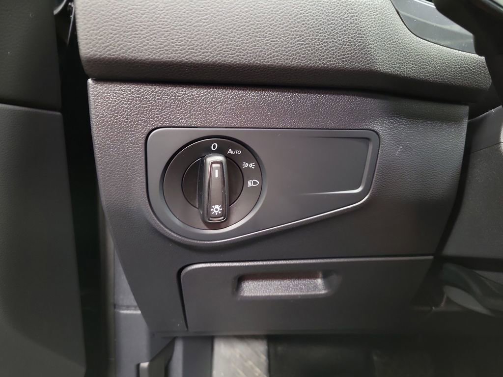 Used 2023 Volkswagen Tiguan S FWD image 21