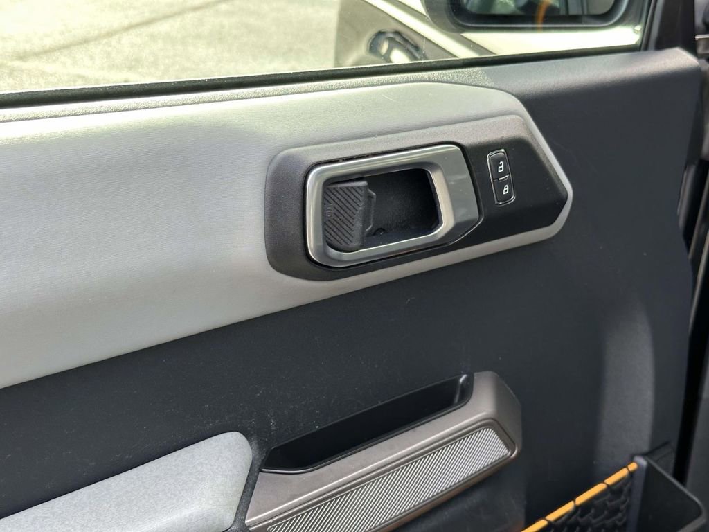 Used 2021 Ford Bronco Badlands image 18