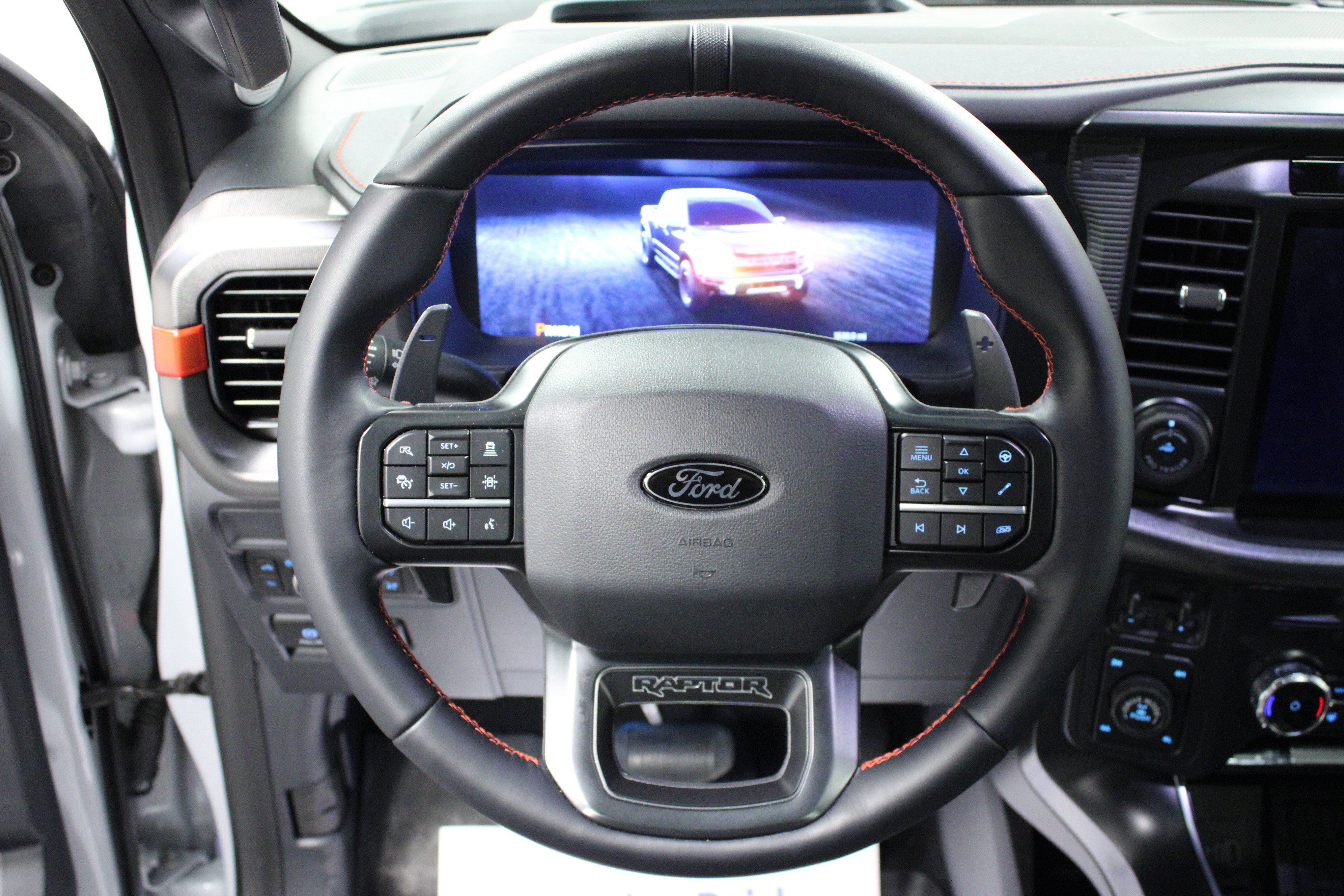 Used 2025 Ford F150 Raptor AWD/4WD image 17