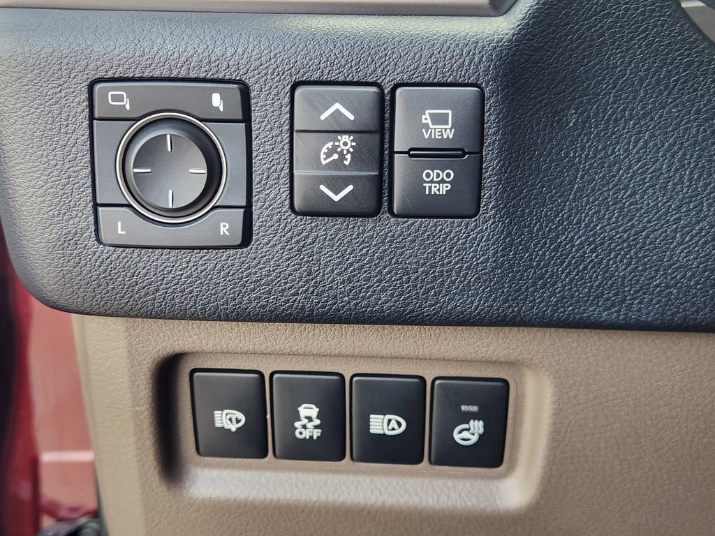 Used 2022 Lexus GX 460 Luxury w/ Sport Design Package image 21