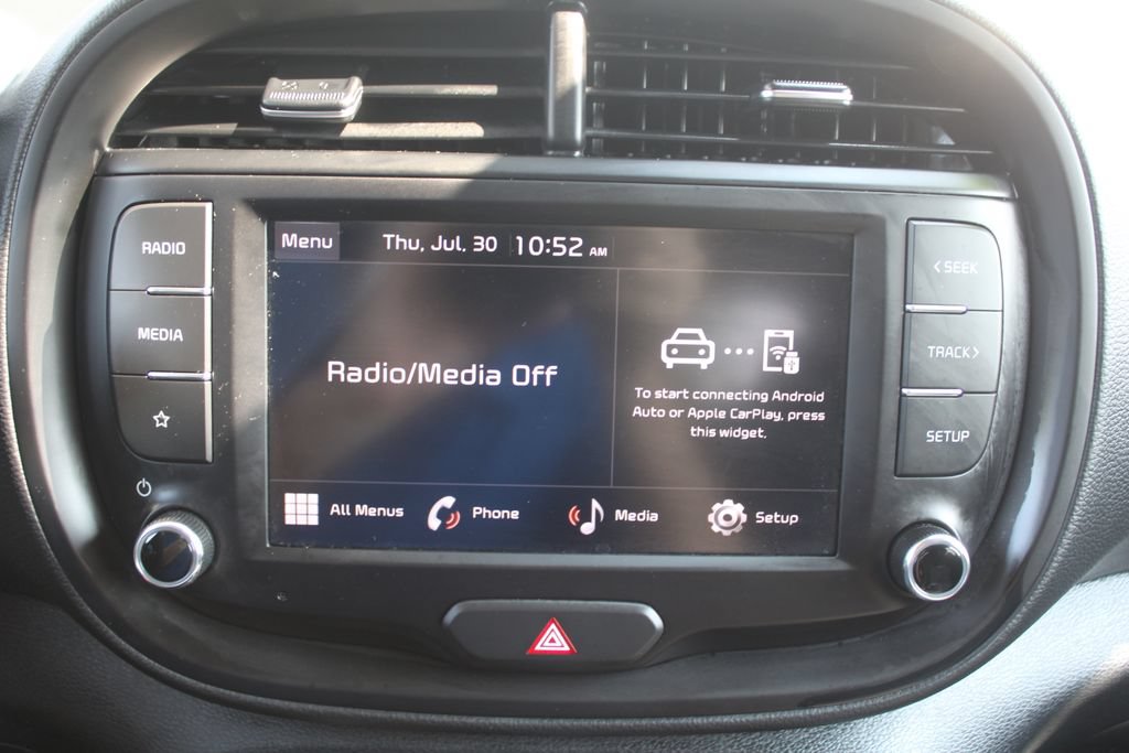 Certified 2025 Kia Soul LX w/ LX Technology Package FWD image 36