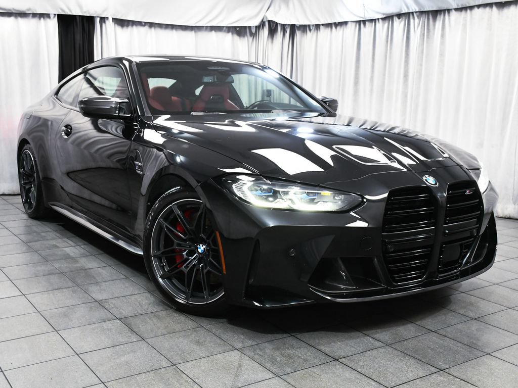 Used 2022 BMW M4 xDrive Competition w/ M Carbon Exterior Package AWD/4WD image 3