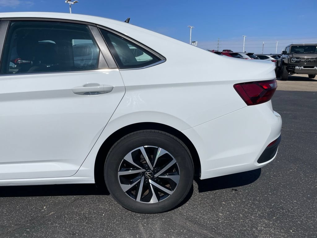 Used 2024 Volkswagen Jetta S FWD image 32